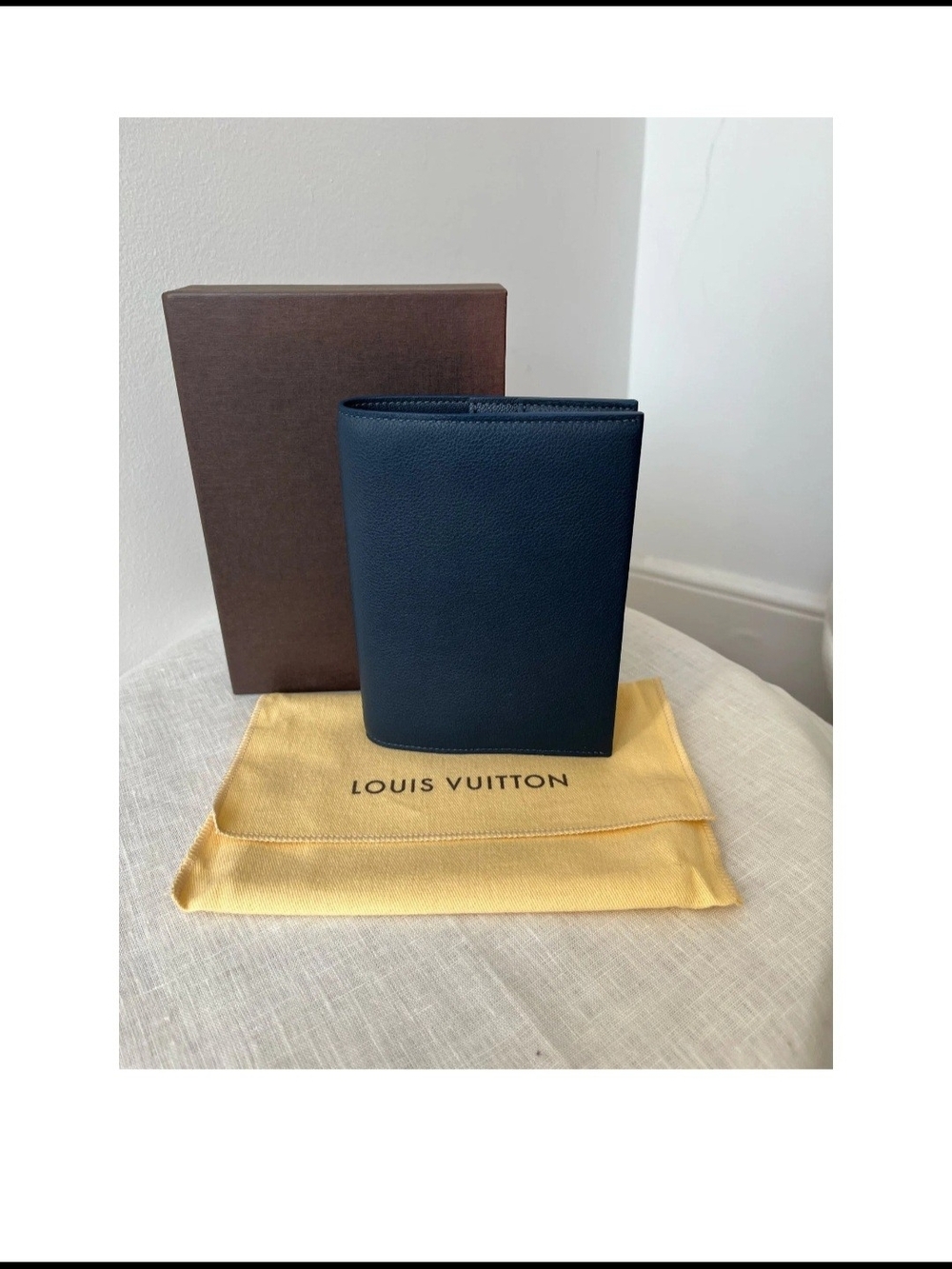 Authentic Louis Vuitton Couverture Carnet PM in Veau Navy Blue Calfskin Leather